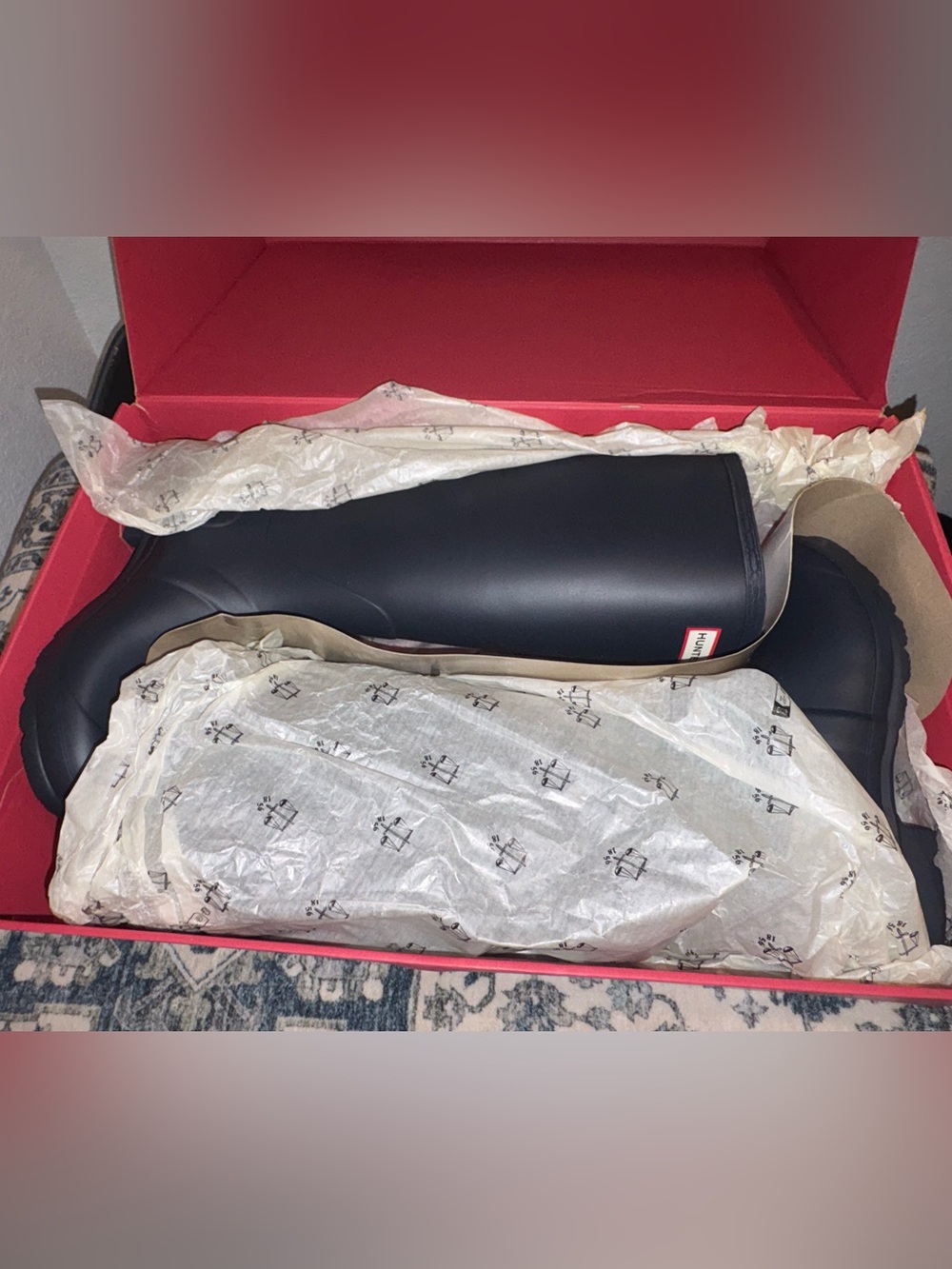 NEW WITH BOX Hunter Original Tall Rain Boots — Navy Blue — Women’s Size 7